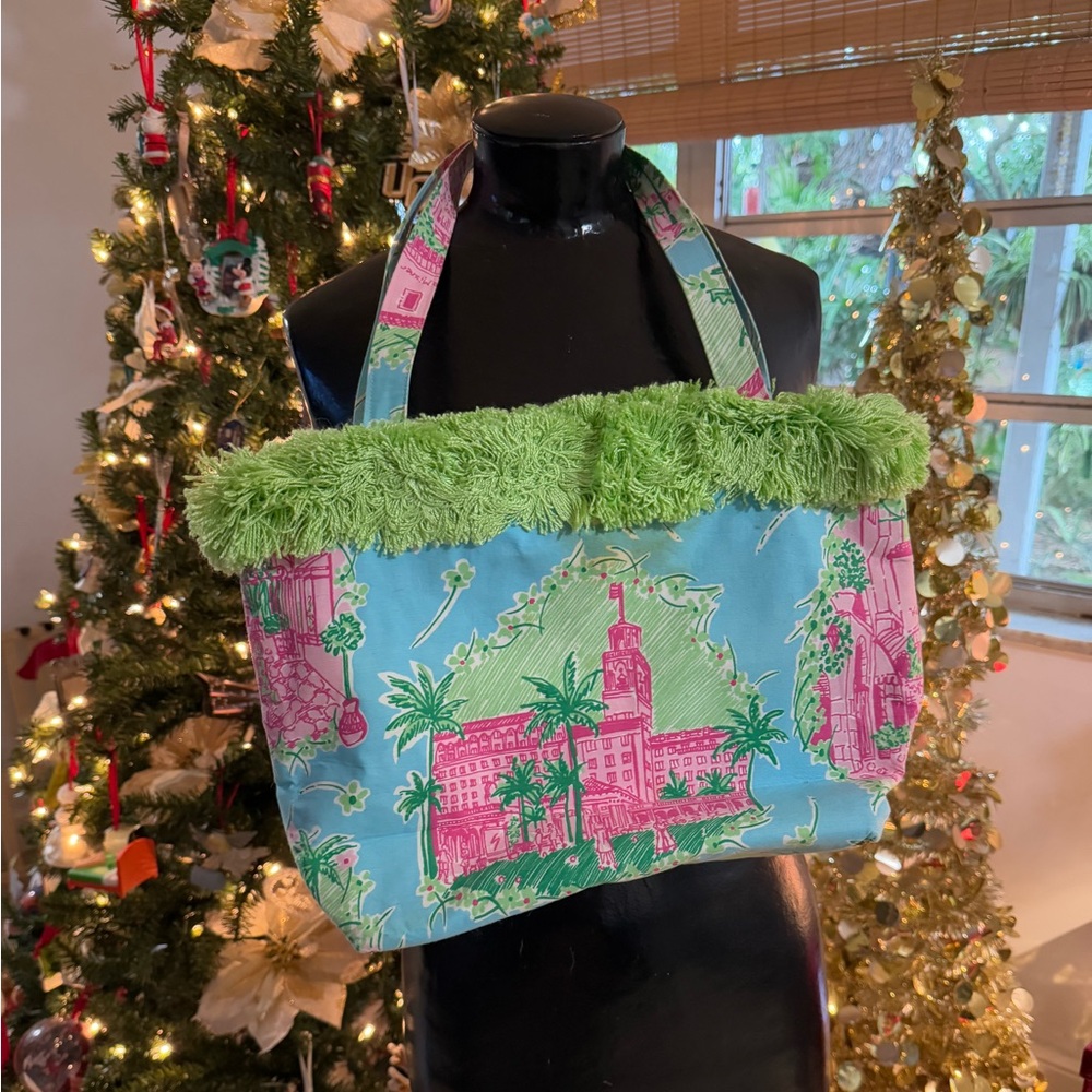 Lily Pulitzer inspired bag palm beach architecture